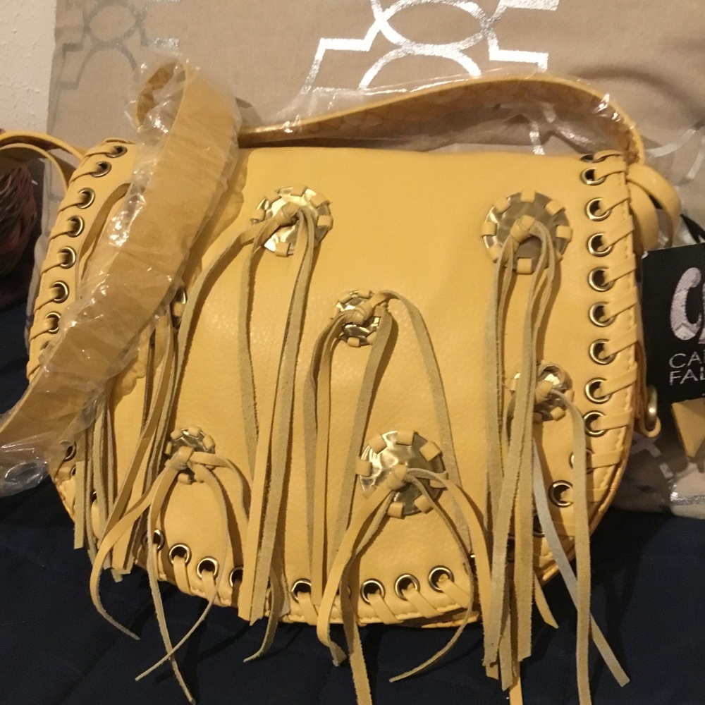 VINTAGE CHI By Carlos FALCHI Leather Saddle Bag, NWT